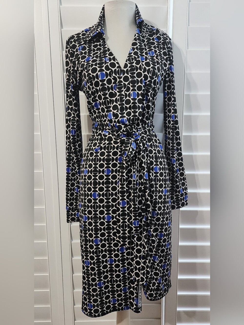 Boston Proper Womens Size Small Geometric Sleeves Bodycon Wrap Dress